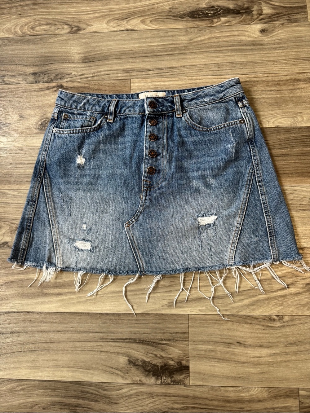 Free People We The Free Button Front Distressed Denim Mini Skirt Size 30
